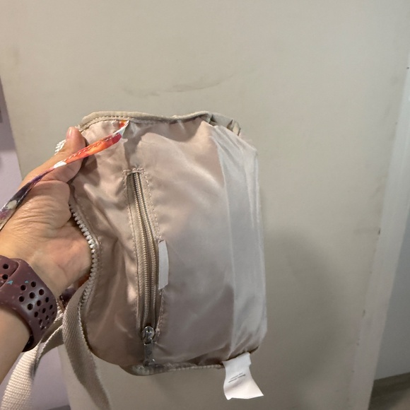 Kipling floral crossbody bag 10’ - Picture 7 of 8